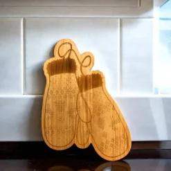 Mittens Wood Board - 10.75" x 15.75"